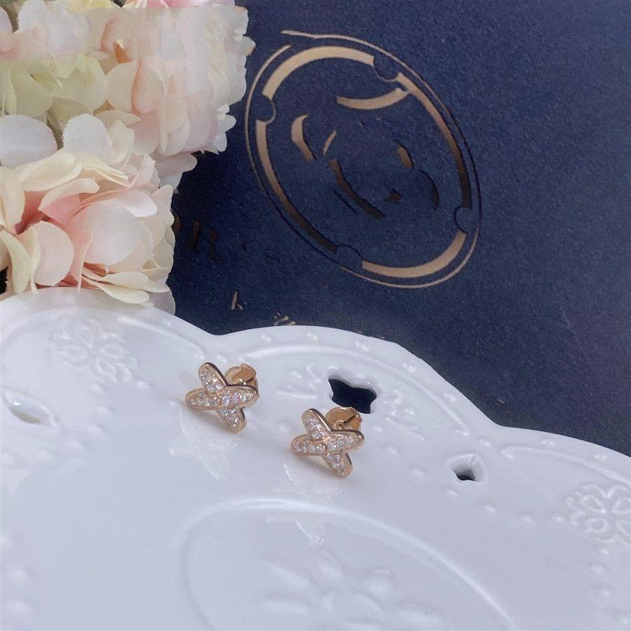 ??MIRA?¡¥JEUX DE PINK GOLD DIAMOND EARRINGS