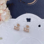 ??MIRA?¡¥JEUX DE PINK GOLD DIAMOND EARRINGS