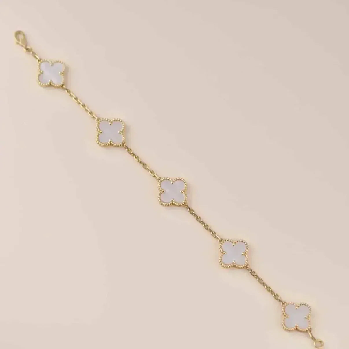 [MIRA]New CLOVER WHITE PEARL MOP 5 MOTIF BRACELET COLLECTION