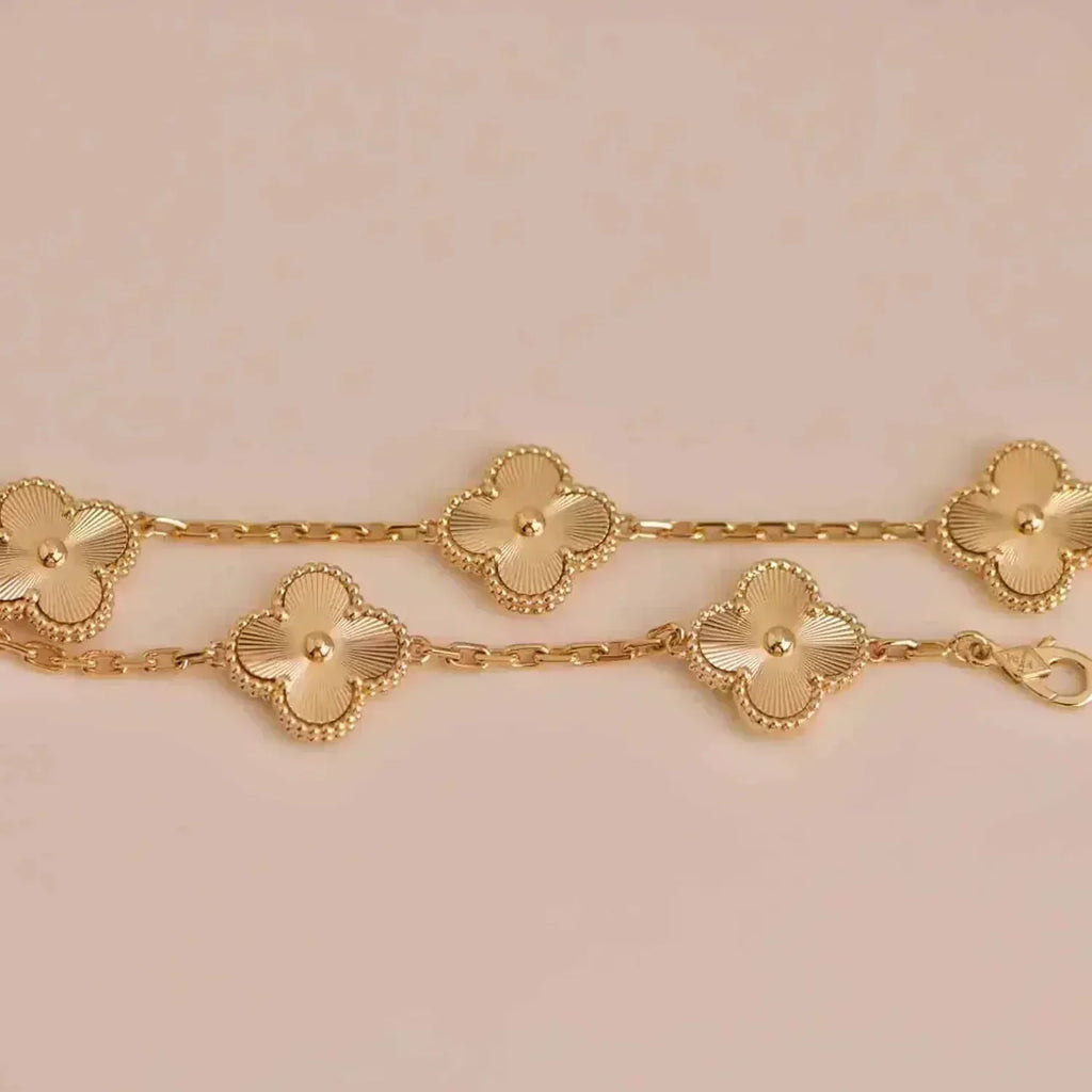 [MIRA]New  CLOVER 5 MOTIF LASER BRACELET COLLECTION
