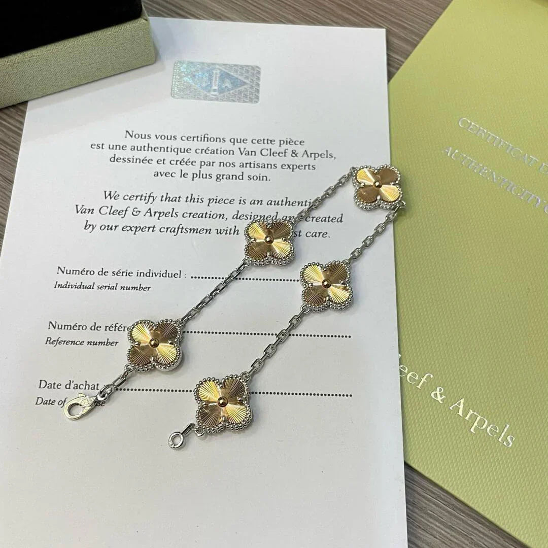[MIRA]New  CLOVER 5 MOTIF LASER BRACELET COLLECTION