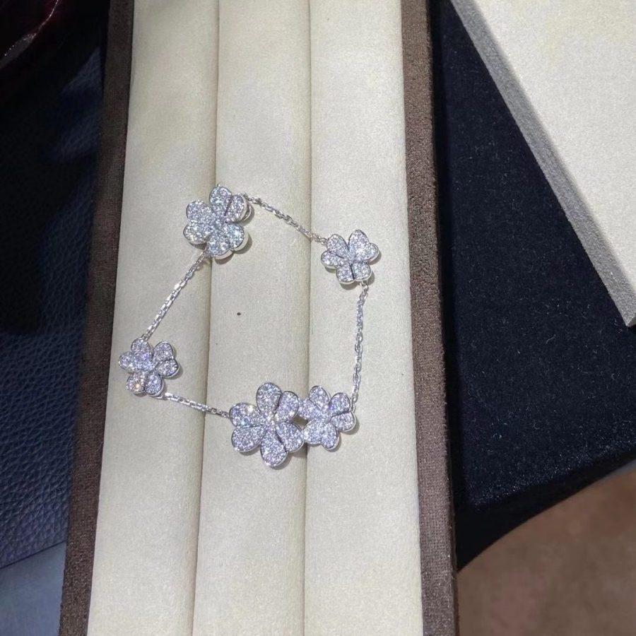 ??MIRA?¡¥FRIVOLE SILVER 5 FLOWERS BRACELET