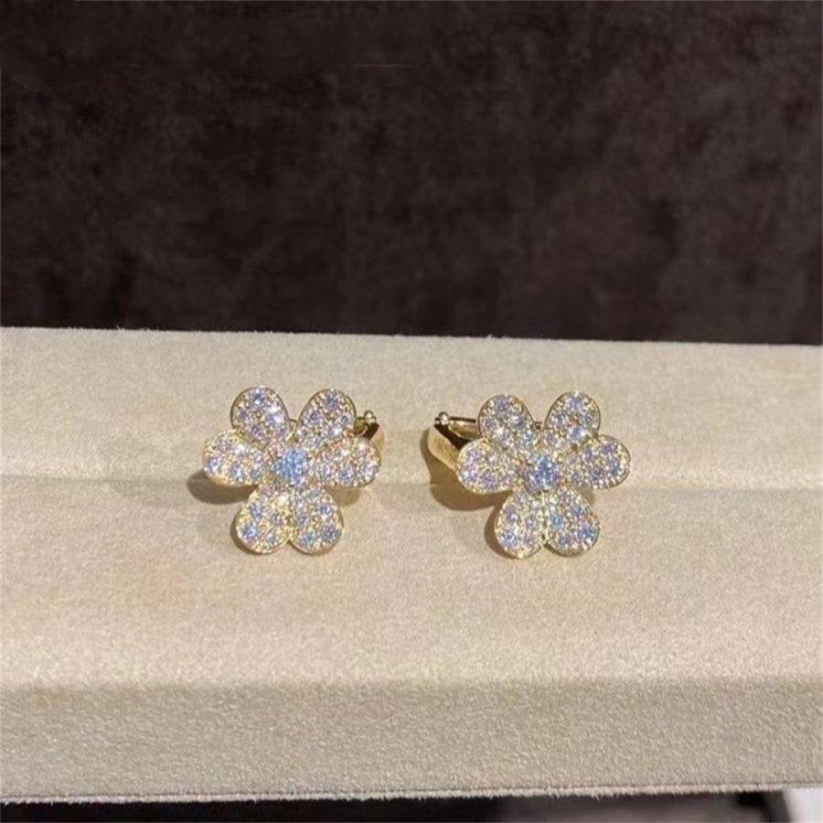 ??MIRA?¡¥FRIVOLE GOLD FLOWER DIAMOND EARRINGS