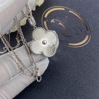 ??MIRA?¡¥CLOVER 25MM SILVER BIG CLOVER NECKLACE