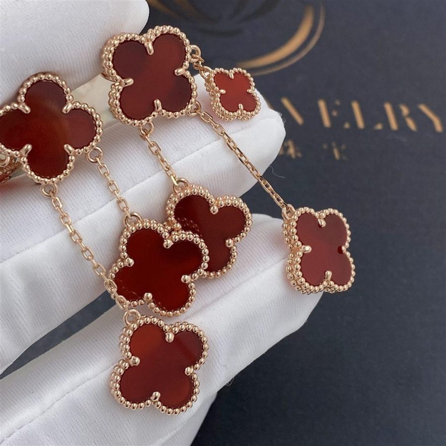 ??MIRA?¡¥CLOVER EARRINGS CARNELIAN 4 MOTIFS PINK GOLD